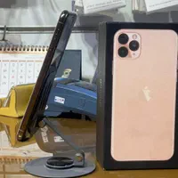 iPhone 11 pro max 256 ایفون یازده طلایی|موبایل|مشهد, آزادشهر|دیوار