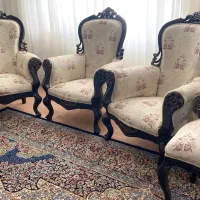 مبل ۹نفره سلطنتی|مبلمان خانگی و میز عسلی|تربت جام, کلالی|دیوار