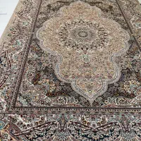 دوعدد فرش تمیز و شیک