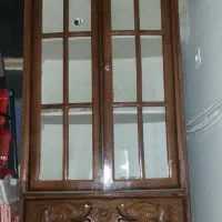 کمد جای لباس و ویترین رایگان