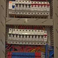 برقکار24ساعته ساختمان،رفع اتصالی،دزدگیر،تلفن،صنعتی