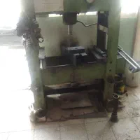 دستگاه تراش ،جوش آرگون پرس،دریل ،آببندی‌سوپاپ|ماشین‌آلات صنعتی|قنوات, |دیوار