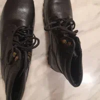 نیم بوت . پوتین|کیف، کفش، کمربند|گنبد کاووس, |دیوار