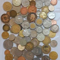 هزاران سکه خارجی از ۱۰۰هاکشور جهان