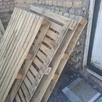 پالت چوبی در حد نو