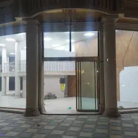 مغازه-290-متری-حاشیه-امیر-کبیر-رهن-واجاره