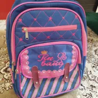 دو عدد کیف مدرسه و یک دست یونی فرم|کیف، کفش، کمربند|گلبهار, شهر جدید گلبهار|دیوار