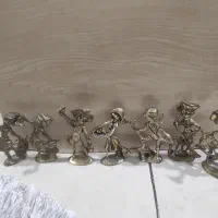 هفت عدد مجسمه برنزی کوچیک