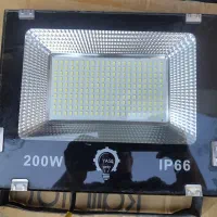 پروژکتور ال ای دی