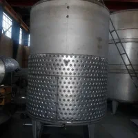 مخزن استیل در انواع حجم و ابعاد