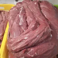 گوشت گوساله کشتار روز ۹۰۰ تومان