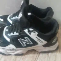 یه جفت کفش نیوبلانس نو|کیف، کفش، کمربند|قهدریجان, |دیوار