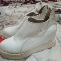 کفش سفید زیبا|کیف، کفش، کمربند|سقز, |دیوار