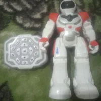 ربات هوشمند بزرگ شارژی