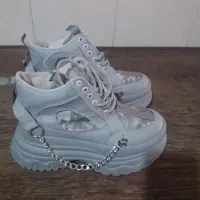 کتونی دخترانه گردندار کاملاسالم