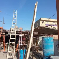 نردبان چوبی