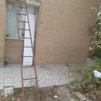 نردبان آهنی