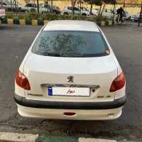 پژو ۲۰۶ صندوقدار وی ۸ v8 sd