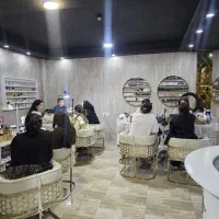 اجاره-ی-آشپز-خانه-ی-سالن-زیبایی