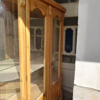 ویترین چوبی