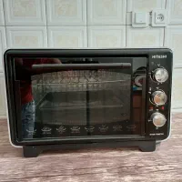 توستر هیتاشی در حد نو