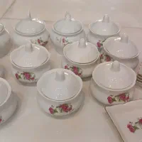 تمام ظرف ها موجوده