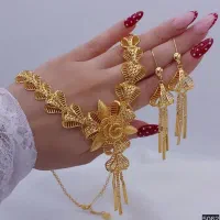 نیم‌ست زیبای پنج شیر طرح طلا