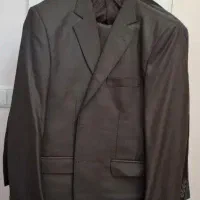 کت شلوار قهوه ای