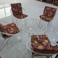 میز و صندلی