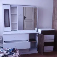 کمدآرایش و پاتختی