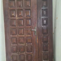 درب چوبی و کابینت وعسلی