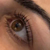 کاشت مژه|خدمات آرایشگری و زیبایی|نهاوند, |دیوار