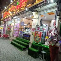 صندوق دار خانم جهت آب میوه بستنی فروشی