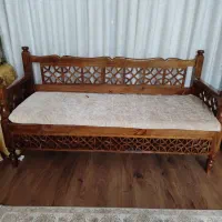 صندلی سنتی چوبی