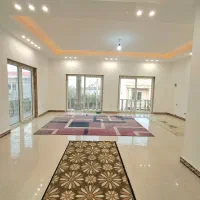 ویلا-230-متری-شهرکی-در-محمودآباد-نوساز