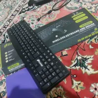 کیبورد وایرلس WK800