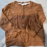 لباس بچگانه|کفش و لباس بچه|رشت, لاکانی|دیوار