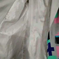 کت خاکستری طرح دار|لباس|صدرا-فارس, فاز ۲|دیوار