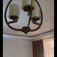 لوستر سه شاخه کاملا سالم