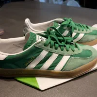کفش اریجینال ادیداس سایز ۴۲ adidas  از اروپا