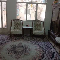 ملک-سه-طبقه-همراه-با-یک-باب-مغازه