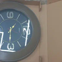 ساعت دیواری