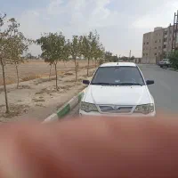 دوتا کلاف رنگ داره مابقی سقف بدنه بدون رنگ