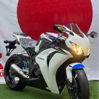 عروسک دسته اول CBR1000