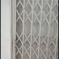 ۱ عدد درب آکاردئونی