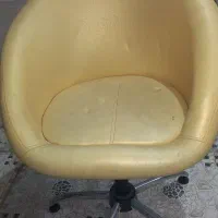 صندلی در حد نو بدون ایراد