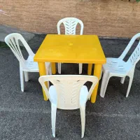 میز و صندلی پلاستیکی چهارنفره