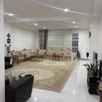 اپارتمان ۲۰۰متری‌نوساز