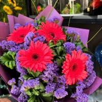 پایه گل سبد گل دسته گل ماشین عروس|گل و گیاه طبیعی|گلبهار, شهر جدید گلبهار|دیوار