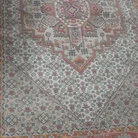 فرش ۶ متری  نو و خوش،نقشه با رنگ زمینه کرم تیره|فرش|تهران, سهروردی|دیوار
